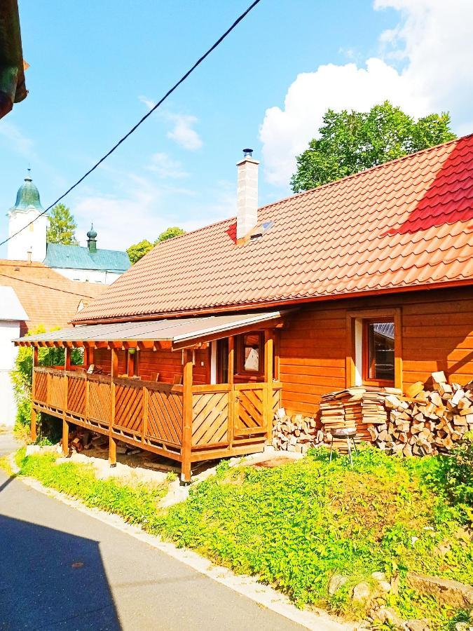 Romantická chalupa pod Vysokými Tatrami Liptovský Hrádok Exterior foto